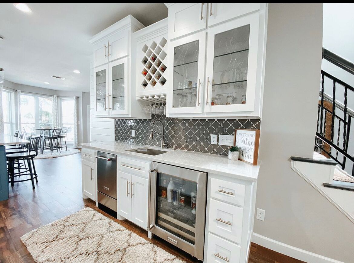 FALL SPECIALS! Jet Skis- Pets OK-Fenced yard- Hottub-Bounce House-Waterfront