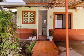 Exterior detail - Calida y Acogedora II cerca de todo en Tumbaco (Quito)