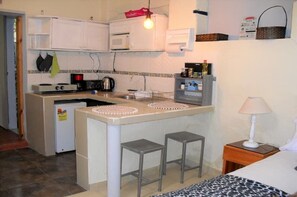 Fridge, microwave, coffee/tea maker, electric kettle