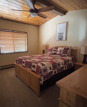 4 habitaciones, escritorio, wifi gratis y ropa de cama