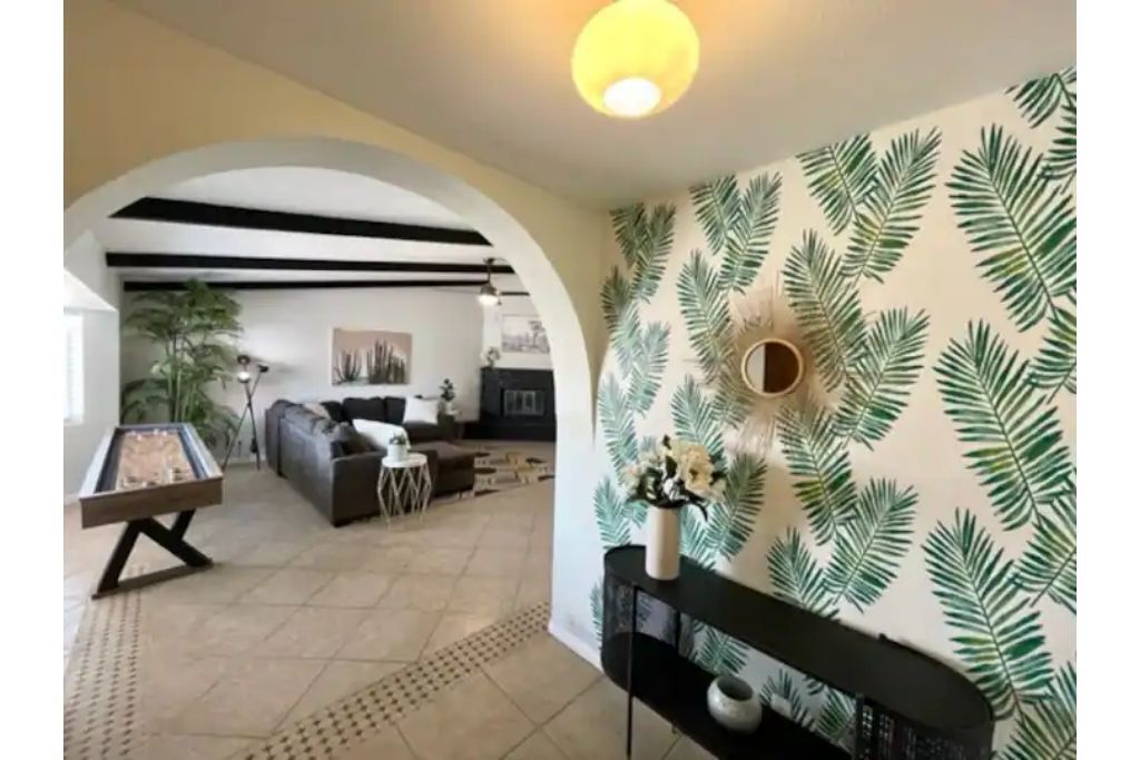 Newly Remodeled Pool Paradise