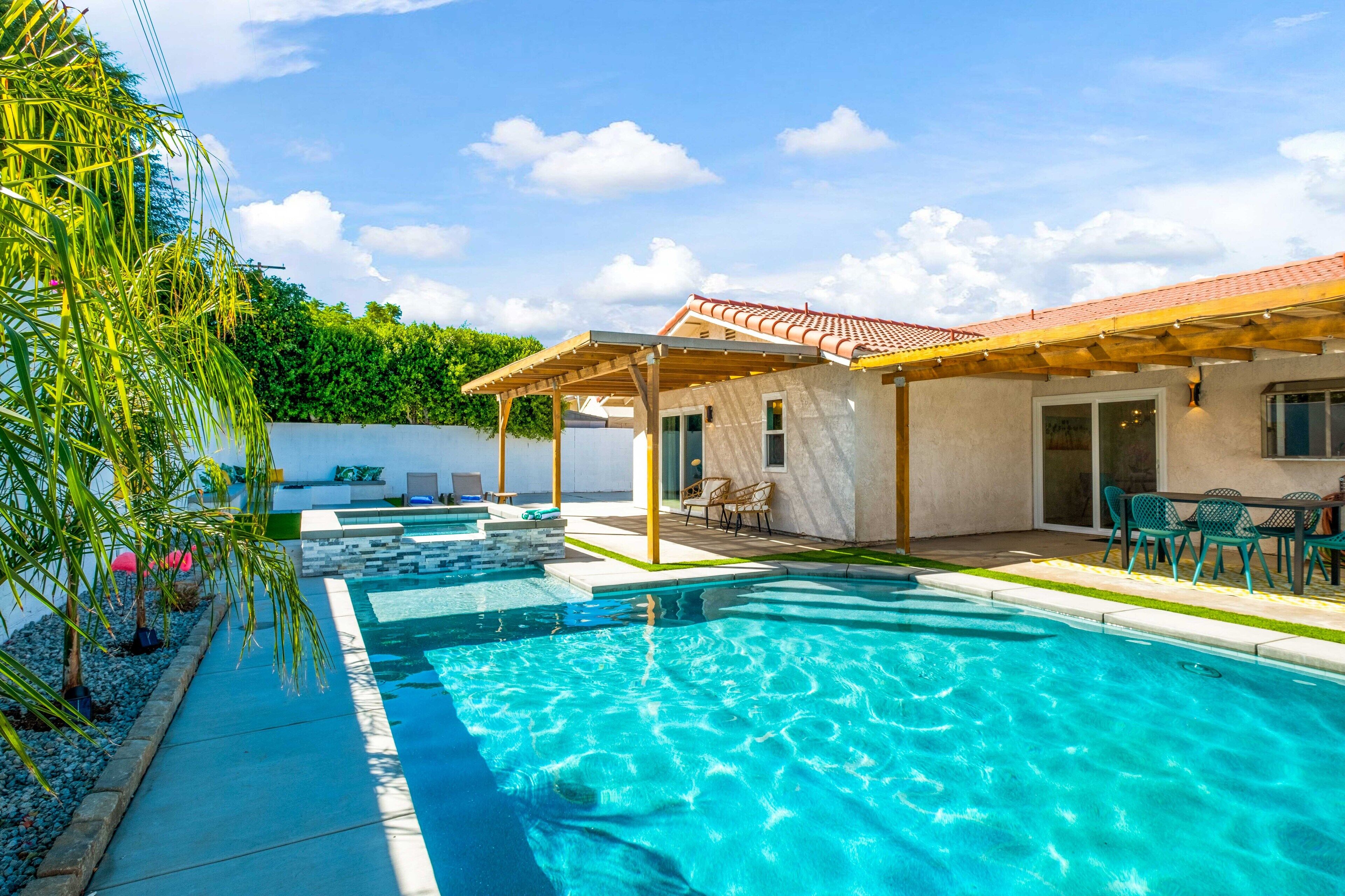 Newly Remodeled Pool Paradise