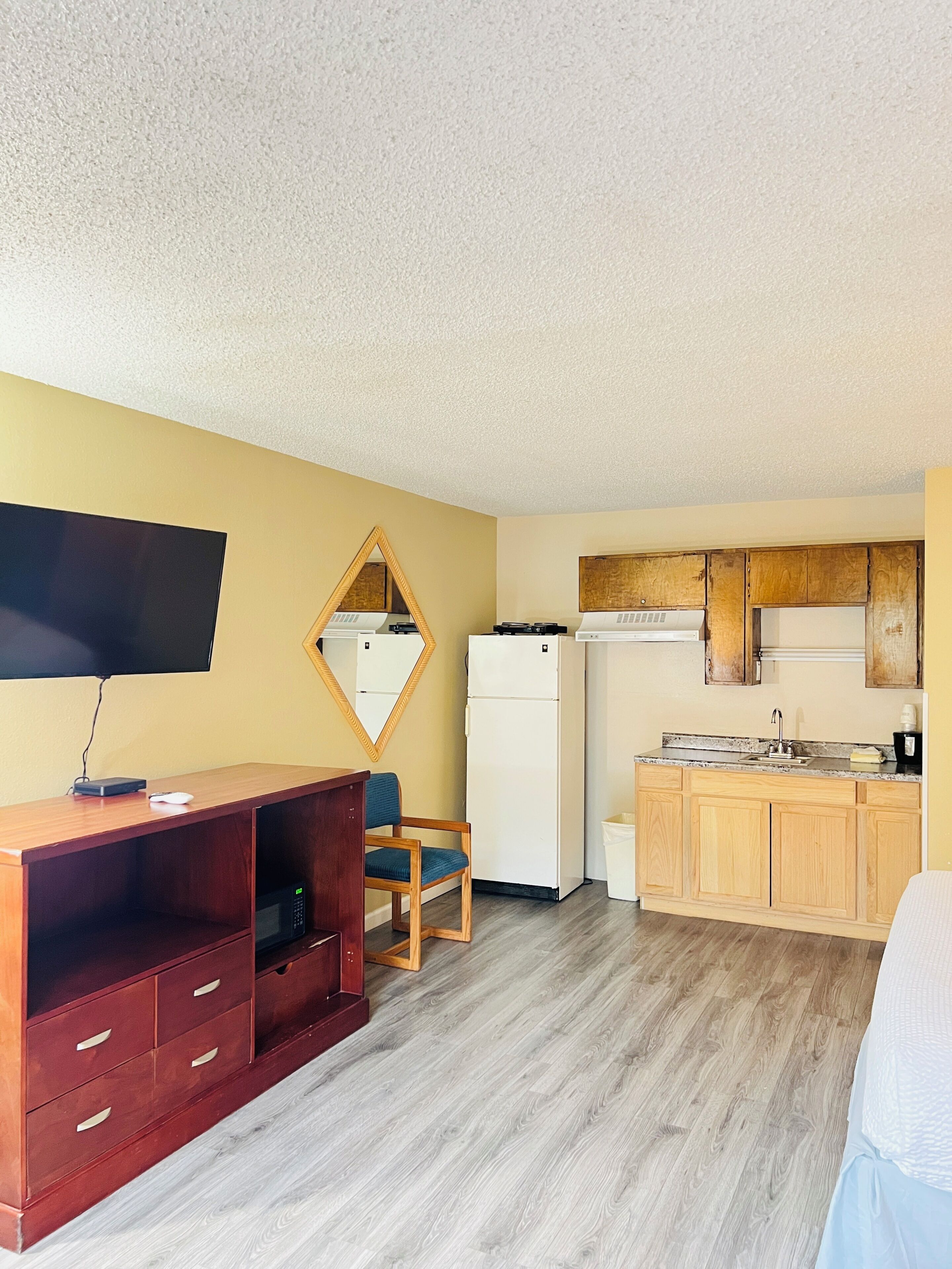 Room, Multiple Beds, Non Smoking (Efficiency) | Desk, blackout drapes, iron/ironing board, free WiFi