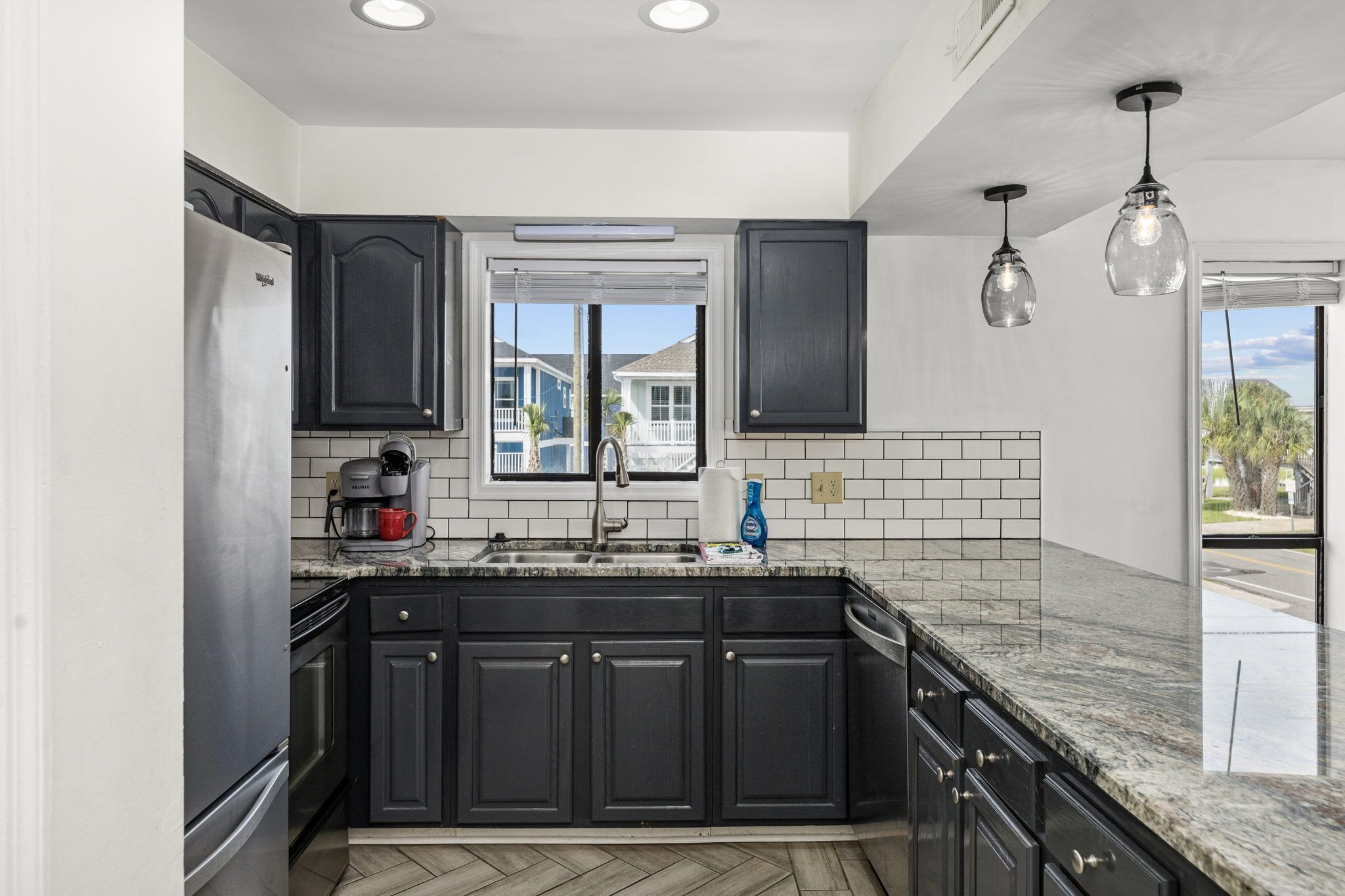 Beach View Escape | Pool + Beach | 10 Guest