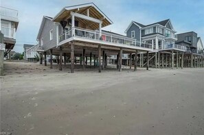Exterior - ☆ Beachfront Home w/ Stunning Views, Hot Tub, Luxury Kitchen & Private Beach!  (Hampton)