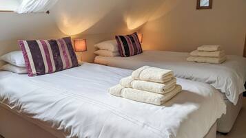 2 chambres, Wi-Fi gratuit, draps fournis