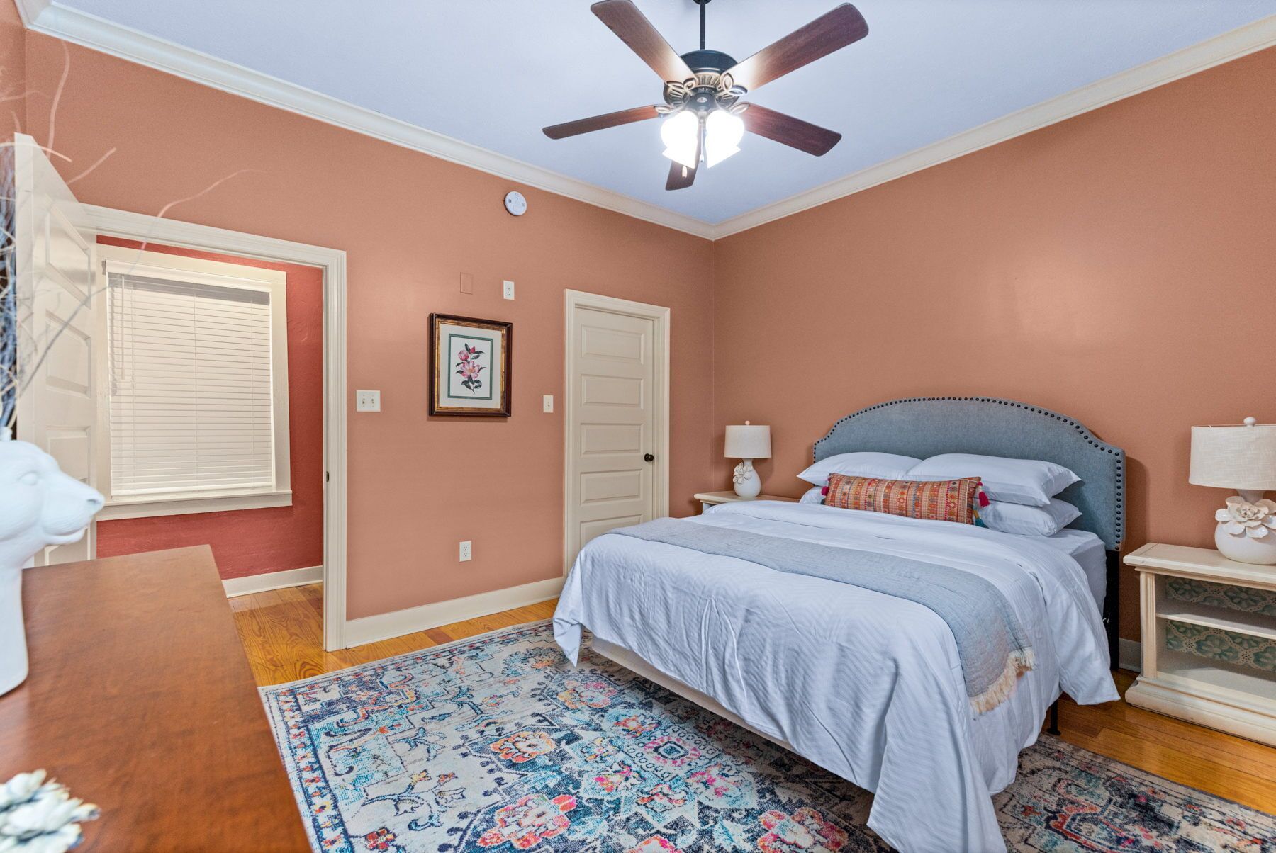  1B1B Large Apartment, Downtown Natchez, free marked off street parking