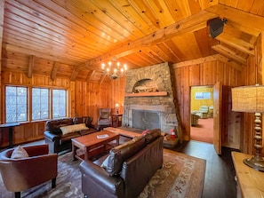 Reception - Lake Creek Lodge (Camp Sherman)