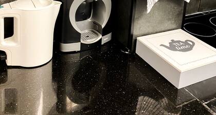 3bedroom house with a huge garden