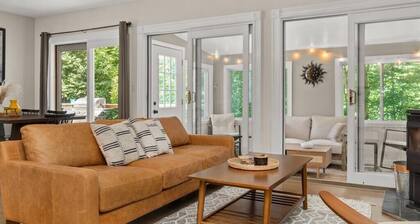 5-BR Retreat Near Chalk Pond & Mt. Sunapee