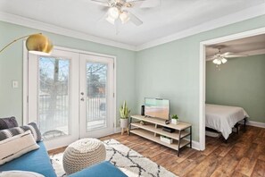 1 bedroom, desk, iron/ironing board, WiFi