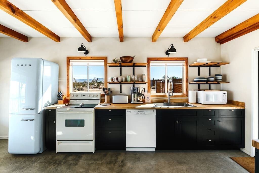 Luxe Desert Homestead with a private walking trail and hot tub