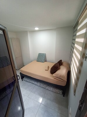 1 bedroom - Loft Laureles la Castellana pequeño privado central residencial (Medellin)