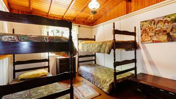 Nhà dành cho gia đình | 4 phòng ngủ, bộ đồ giường cao cấp, trang trí khác biệt