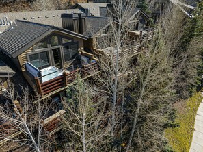 Exterior - 2 Master BD, Log Cabin Design, Wi-Fi,  Free Shuttle & Hot Tub! (Park City)