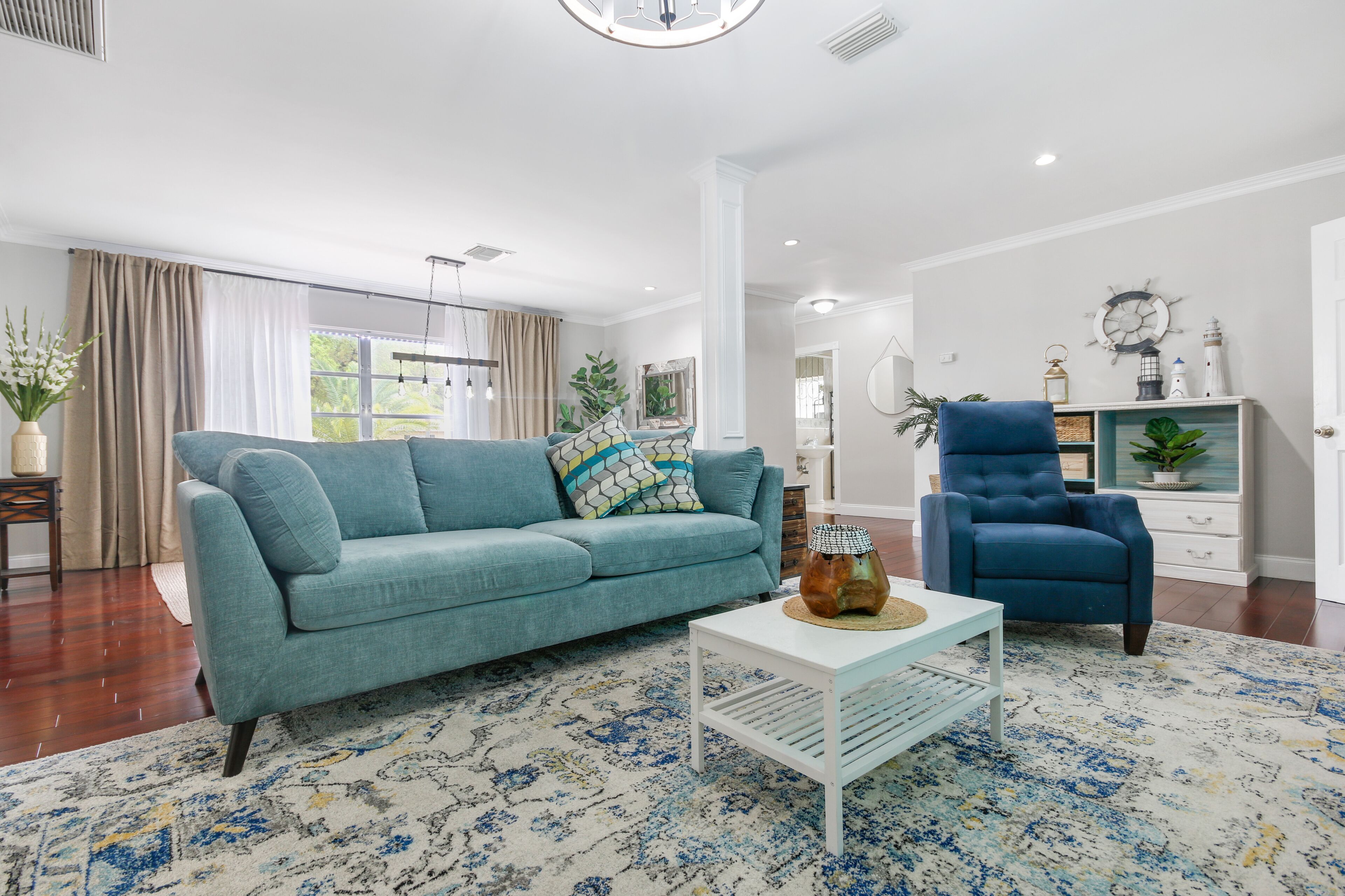 Clearwater House By Beach Huge Home with SPA Sleeps 9- Best Beach in America