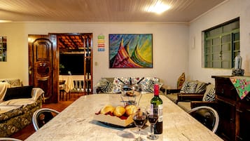 Family House | Dining room