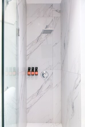 Shower, rainfall showerhead, eco-friendly toiletries, hair dryer