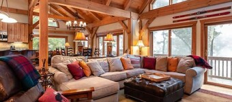 Walk to Ski! HotTub PoolTable Shuffleboard Dogs OK