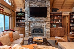 Smart TV, fireplace, stereo, computer monitors
