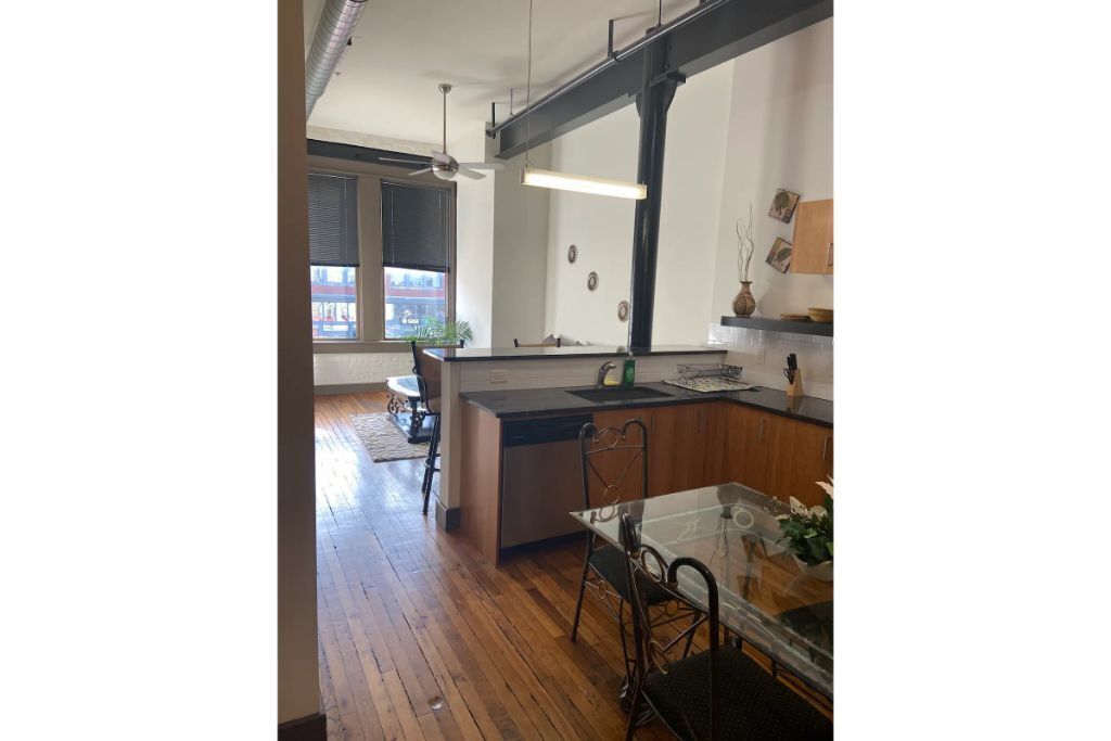 Central Located Near VCU -2  Beautiful Suites