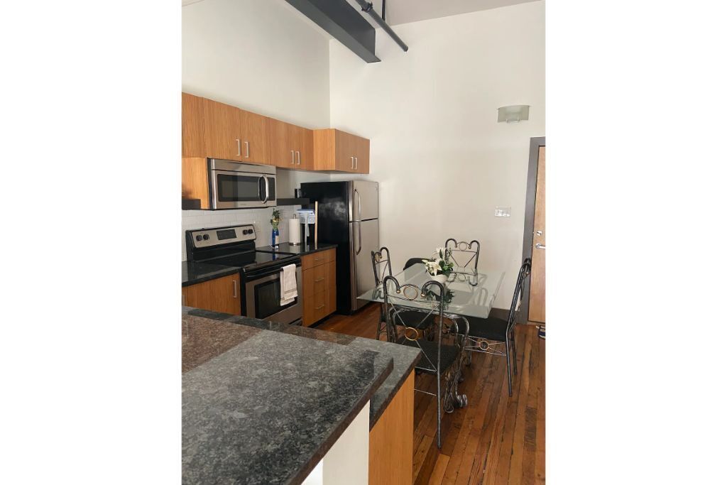 Central Located Near VCU -2  Beautiful Suites