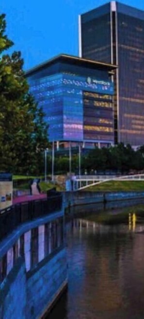 Exterior - Central Located Near VCU -2 Beautiful Suites (Richmond)