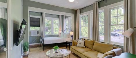 1 Schlafzimmer, Schreibtisch, Bügeleisen/Bügelbrett, WLAN