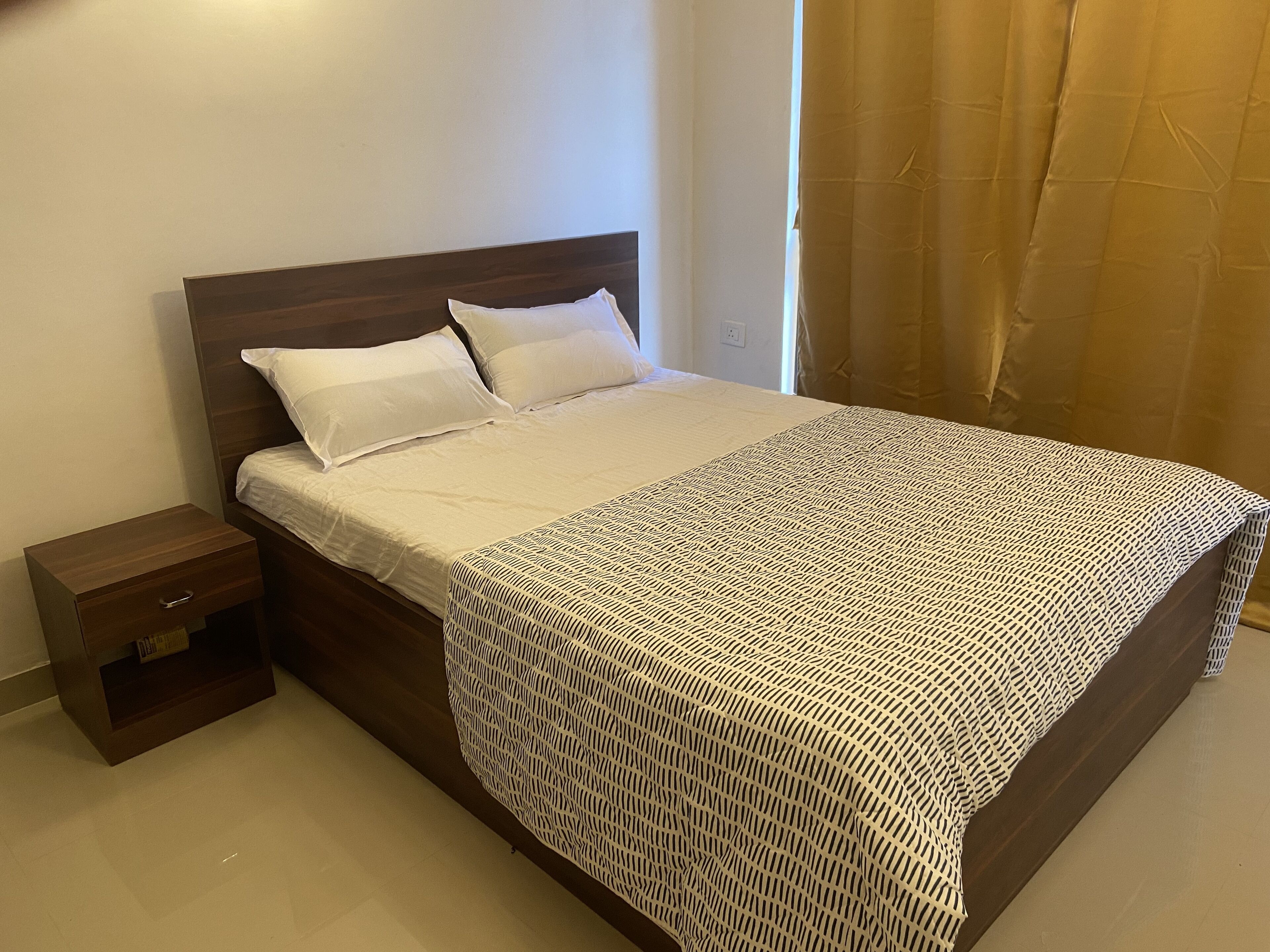 2 bedrooms