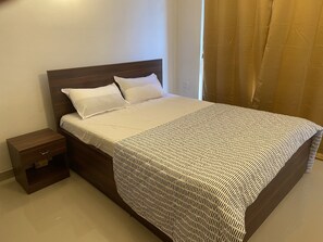2 bedrooms