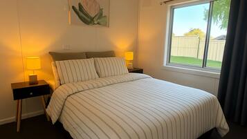 3 Schlafzimmer, kostenloses WLAN, Bettwäsche