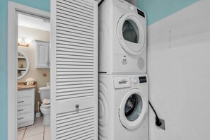 Unclassified image, 4 of 45, button