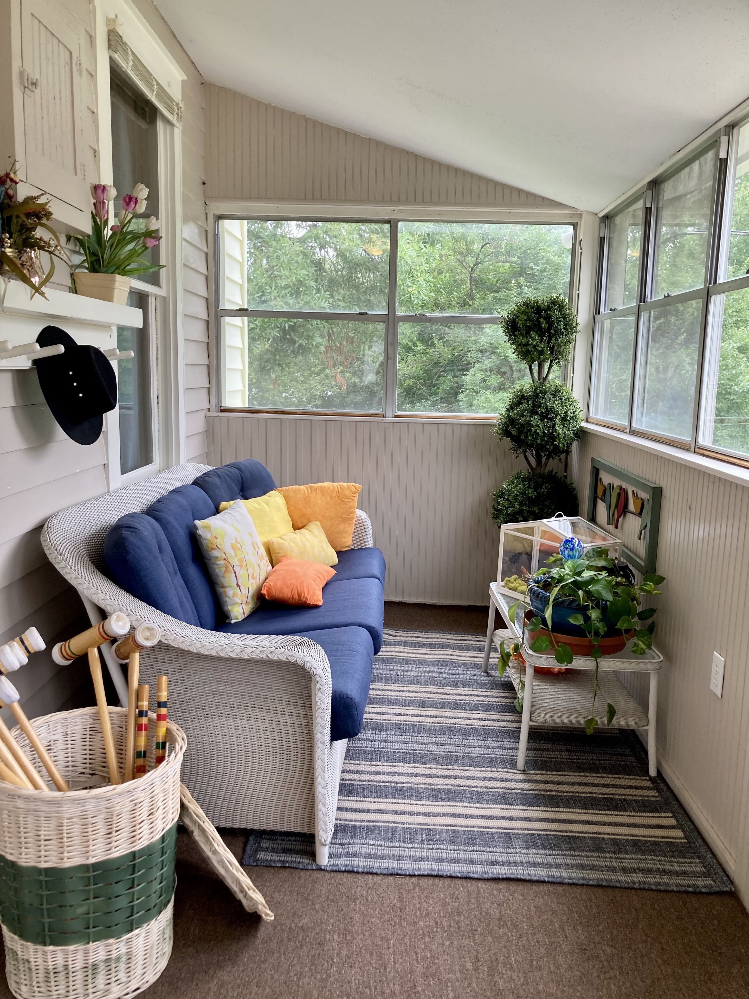 Midwest cottage with a relaxing beachy atmosphere.