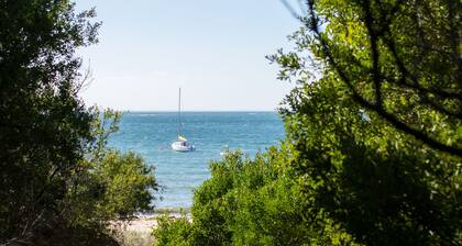 Banksia House: Stunning Ocean Views, Pet Friendly, Wifi