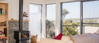Banksia House: Stunning Ocean Views, Pet Friendly, Wifi