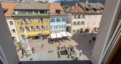 Central Attic - City View with private parking