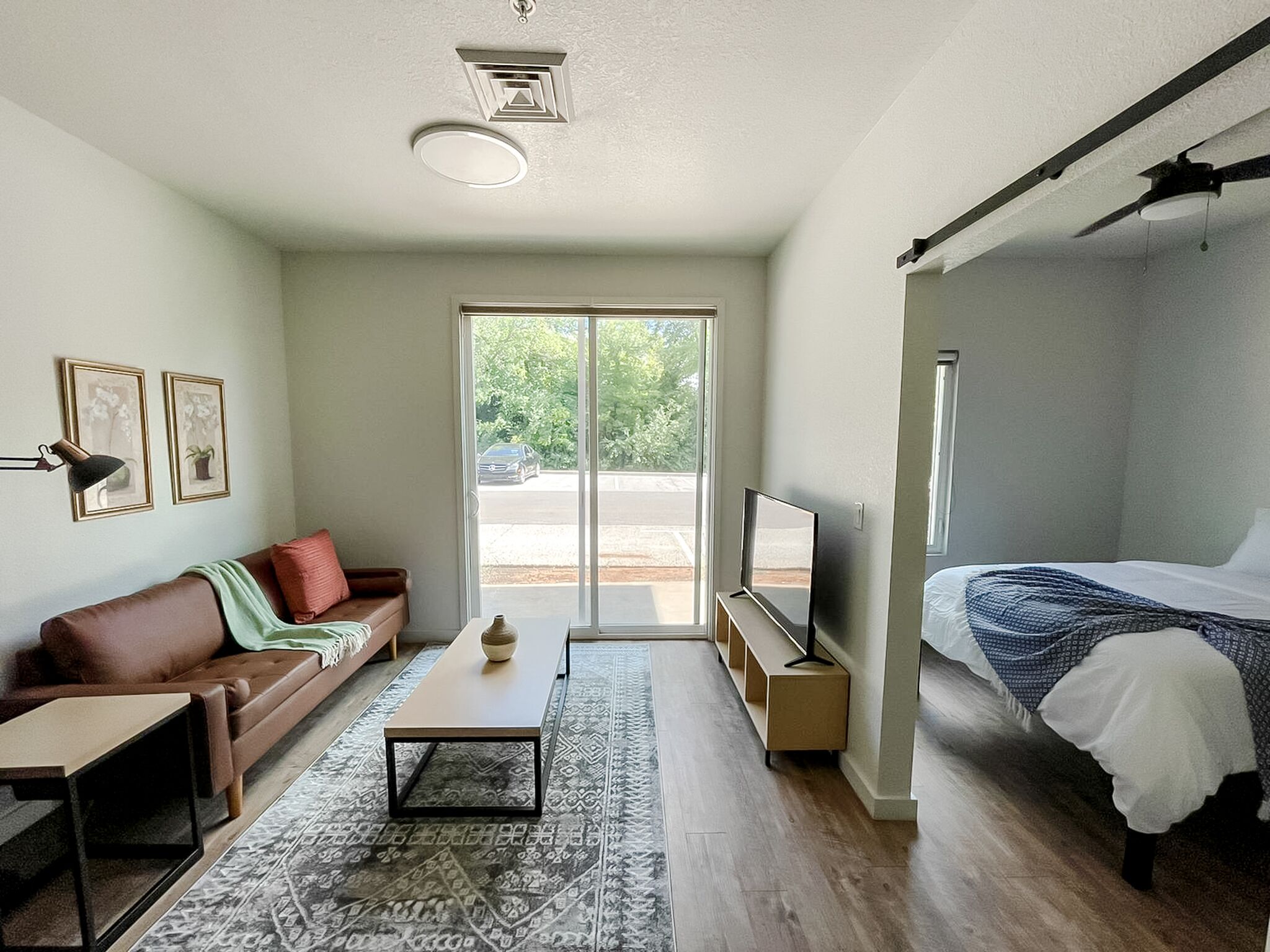 Exemplary 1BD/1BA - Bowling Green
