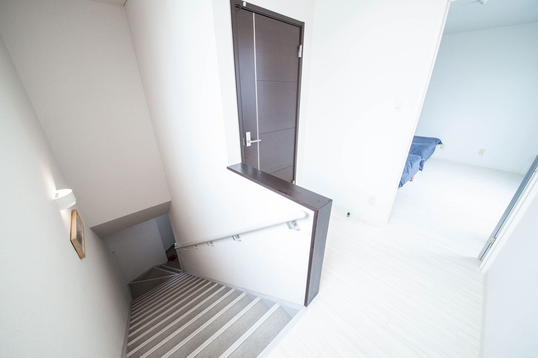 Foto - ROADSIDE House