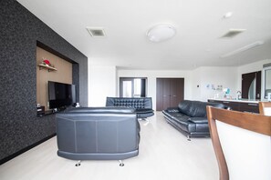 TV - ROADSIDE HOUSE (Sapporo)