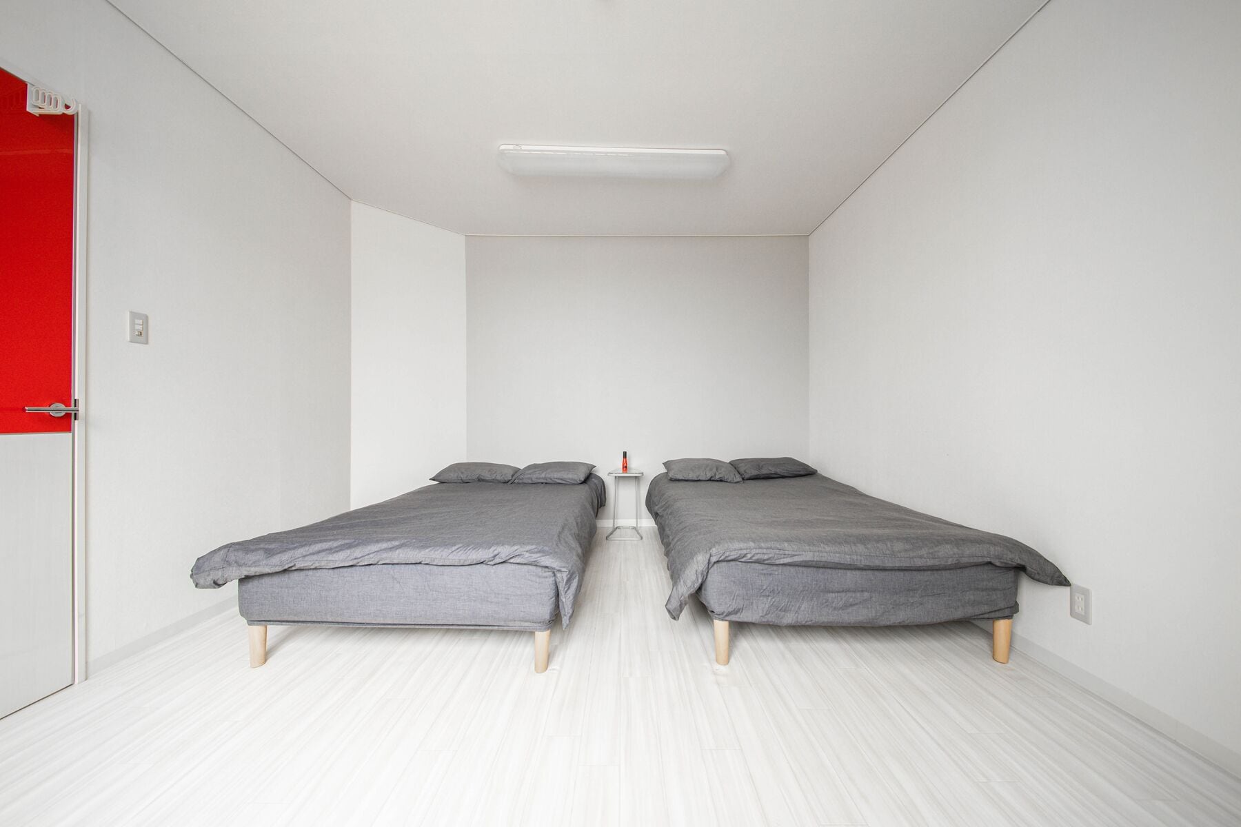 Foto - ROADSIDE House