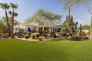Property grounds - Rancho Relaxo by PaseoHomesAZ with Pool & Spa (Scottsdale)