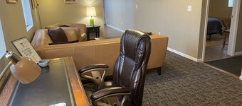 Historic innkeeper's apartment above a brewery taproom