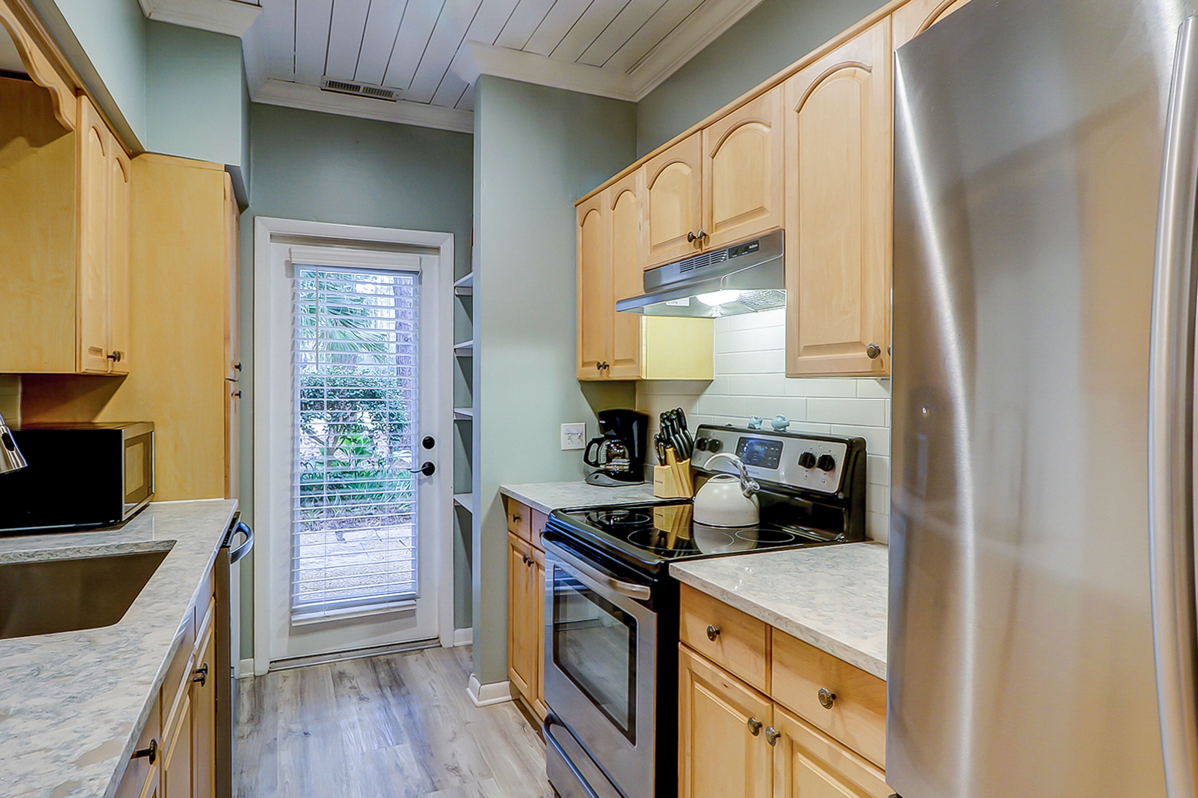 Golfmaster Villa | Fairway-View Patio, Pool & Tennis | Near Shipyard Golf