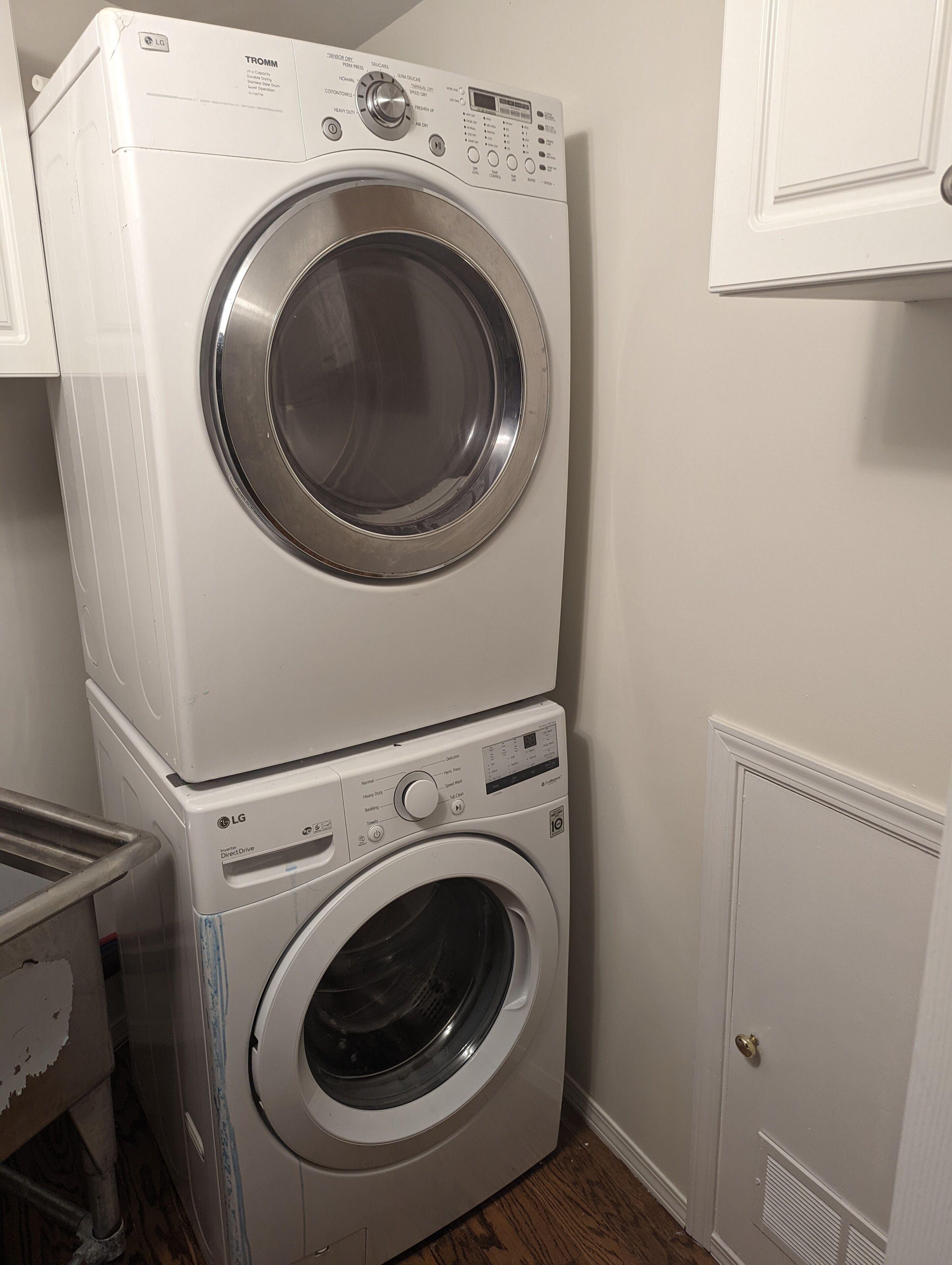 Recently renovated 1 bedroom suite 🏡