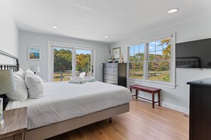 4 soverom, strykejern/-brett, wi-fi og sengetøy