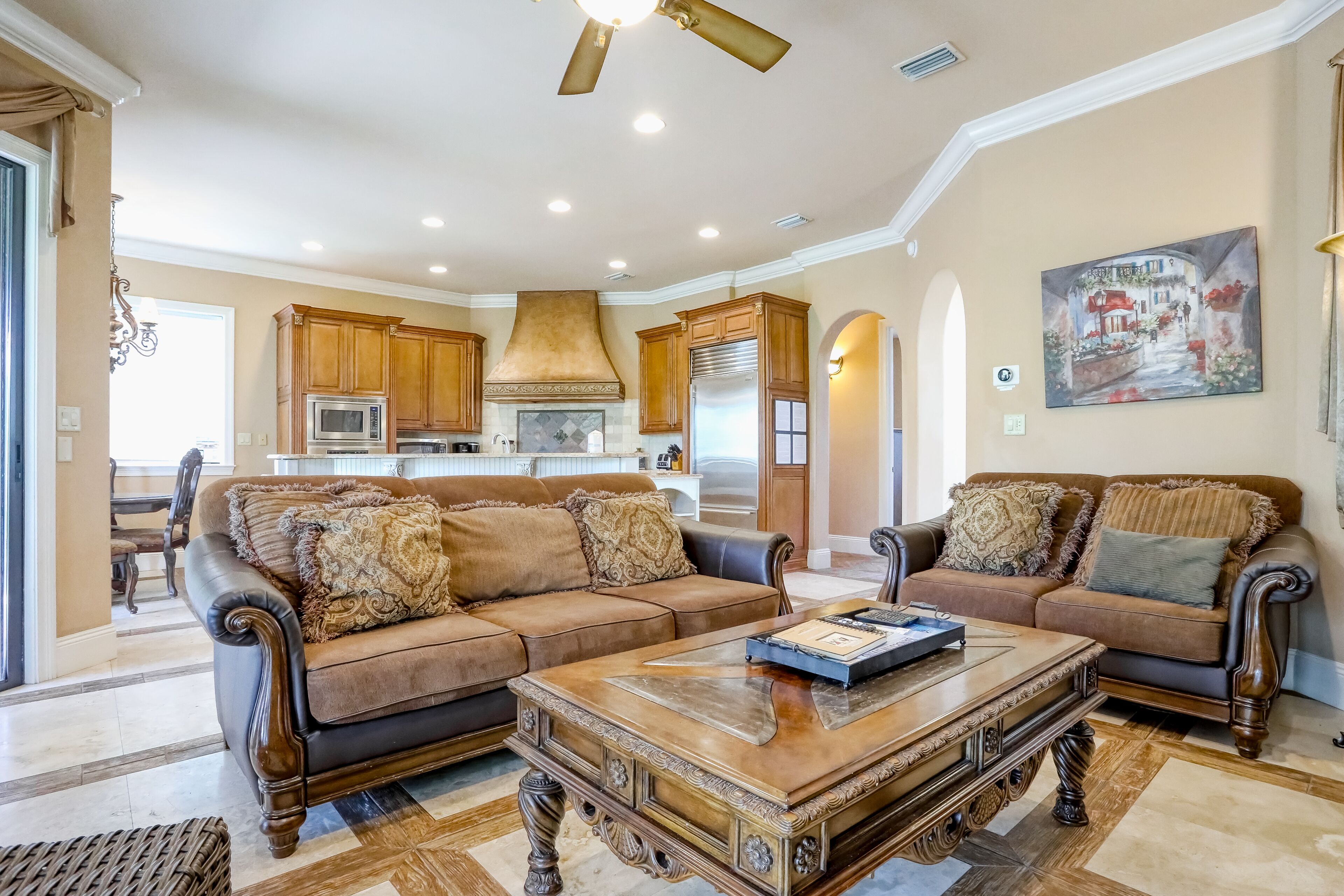 Elegant coastal villa with spacious patio, pool, hot tub, free WiFi & central AC