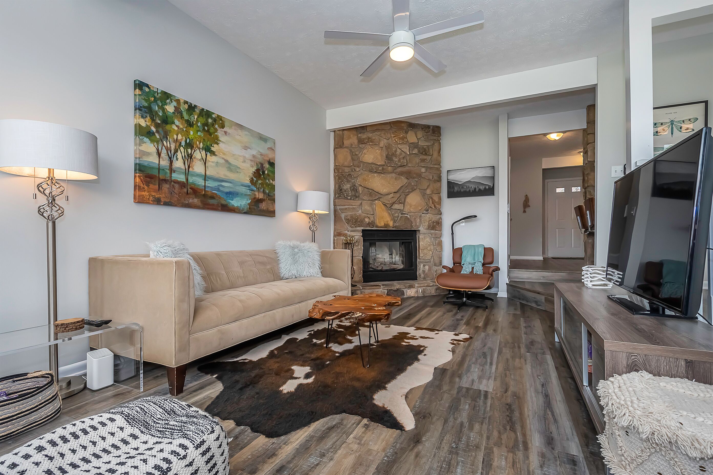 Ski Harbor 11 | Lakefront, Community Pool, Views!