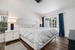 3 chambres, fer et planche Ă repasser, Wi-Fi, draps fournis
