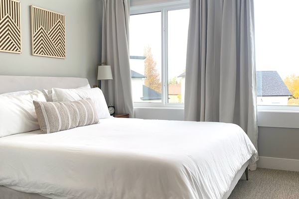 3 bedrooms, iron/ironing board, travel crib, WiFi