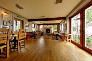 Interior - Karma Lake of Menteith (Stirling)